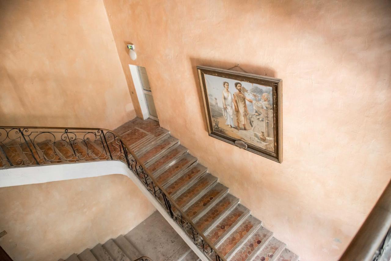 Chateau Emile Loubet - Appartement Marechal Foch La Begude-de-Mazenc Bagian luar foto