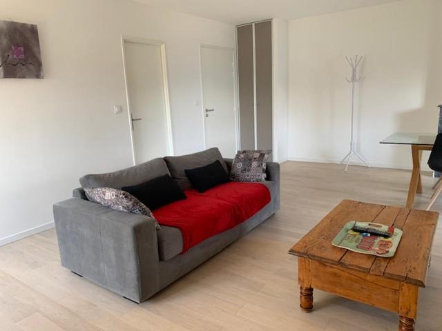 Chateau Emile Loubet - Appartement Marechal Foch La Begude-de-Mazenc Bagian luar foto